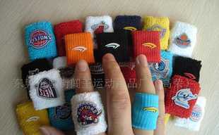 護(hù)腕、護(hù)指與精美禮品贈品——闖王運(yùn)動用品廠為您打造專業(yè)運(yùn)動與休閑體驗